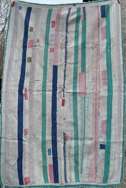 KT010 Vintage Kantha throw - Image 3